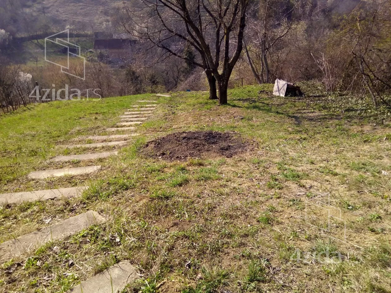 Poljoprivredno zemljište | 4zida