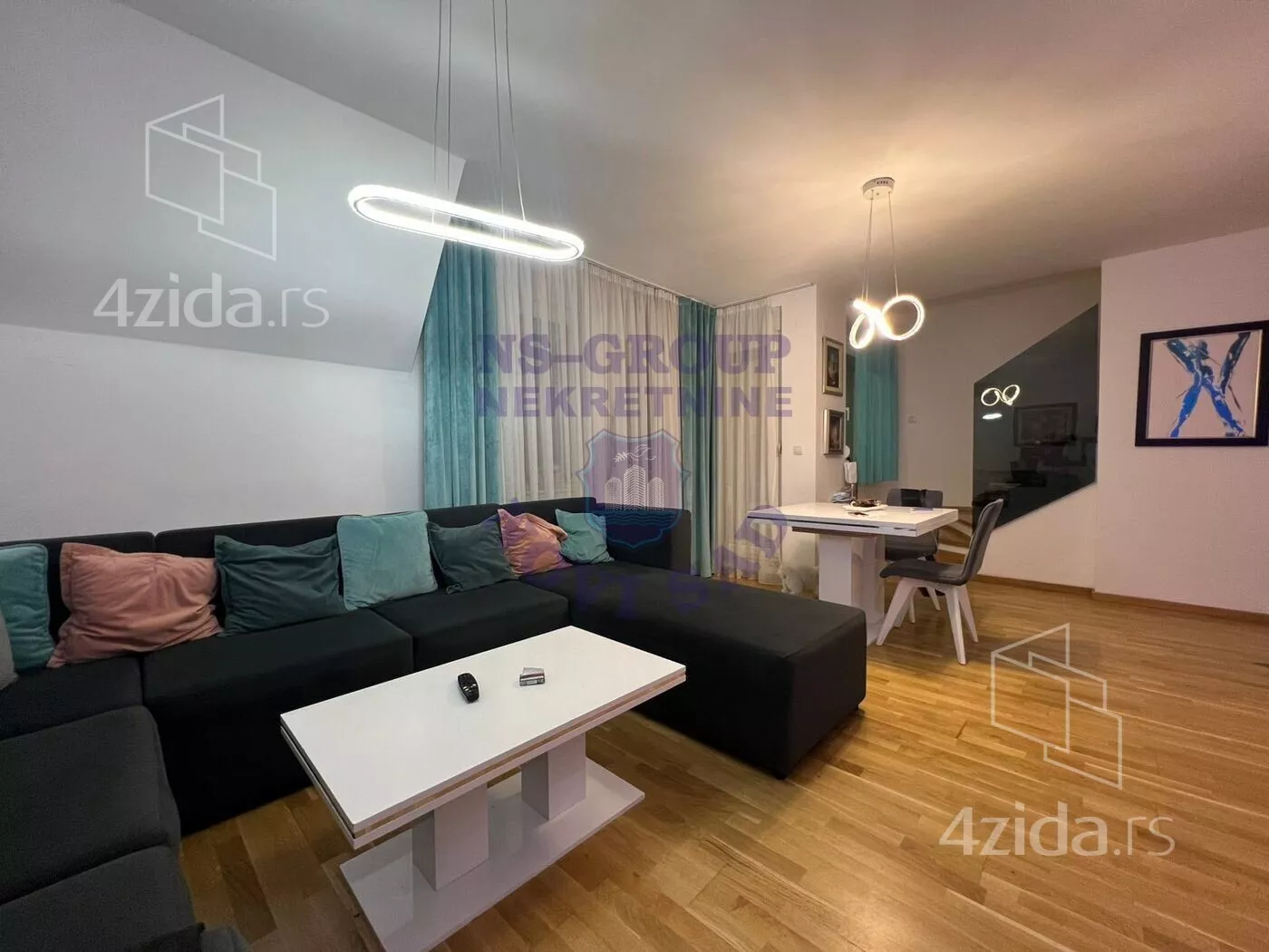 Četvorosoban stan | 4zida