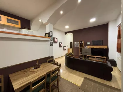 Vuka Karadžića | 4zida.rs