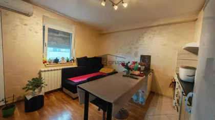 Surčinska | 4zida.rs