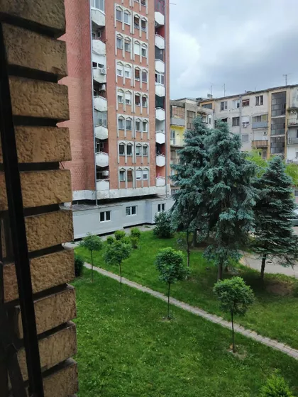 Kej Radoja Dakića 7 | 4zida.rs