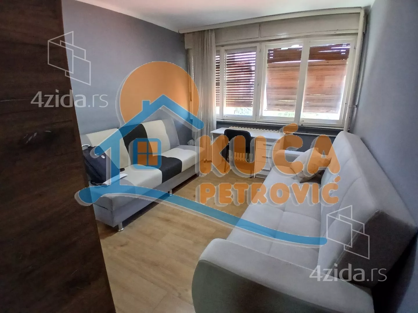 Dvoiposoban stan | 4zida