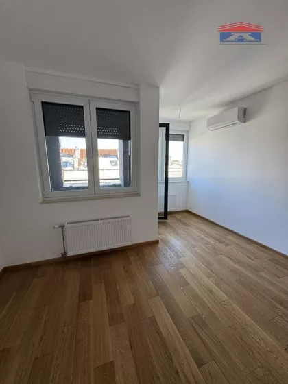 Sajmište | 4zida.rs