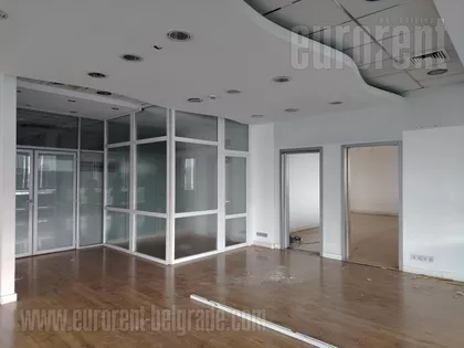 NOVI MERKATOR | 4zida.rs