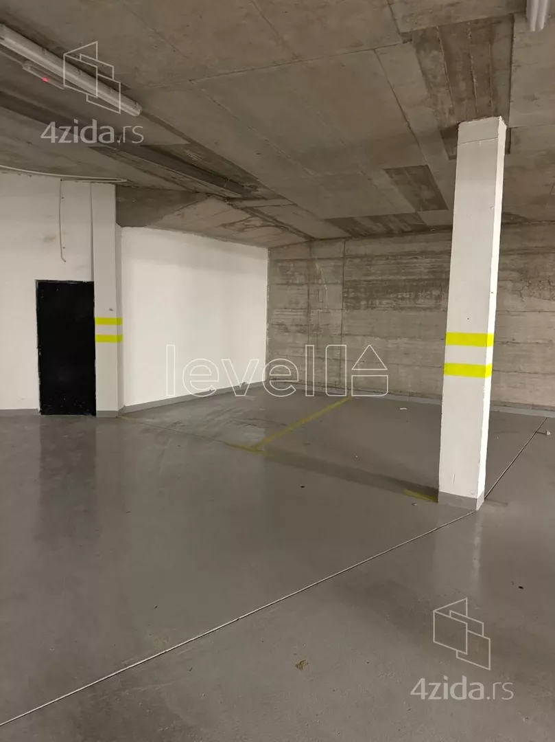 Garaža | 4zida