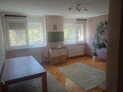 Kertvaroš | 4zida.rs