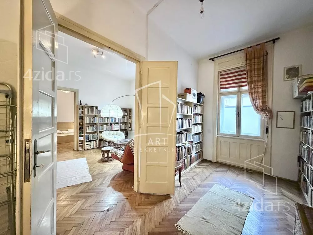 Petosoban stan | 4zida