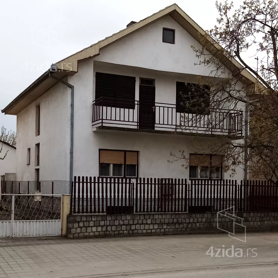 2-etažna kuća | 4zida