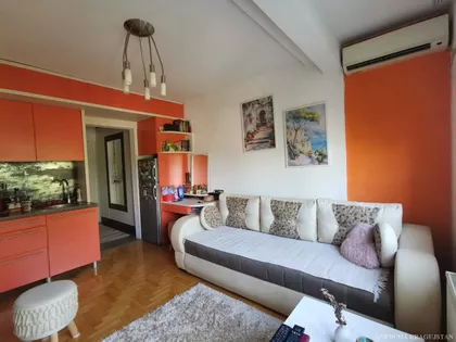 Centar preko Lepenice | 4zida.rs