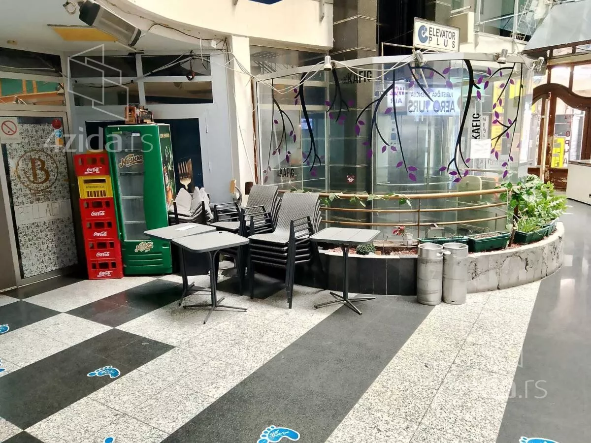 Poslovni prostor | 4zida