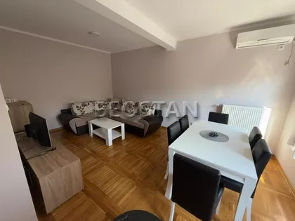 Ruđera Boškovića | 4zida.rs