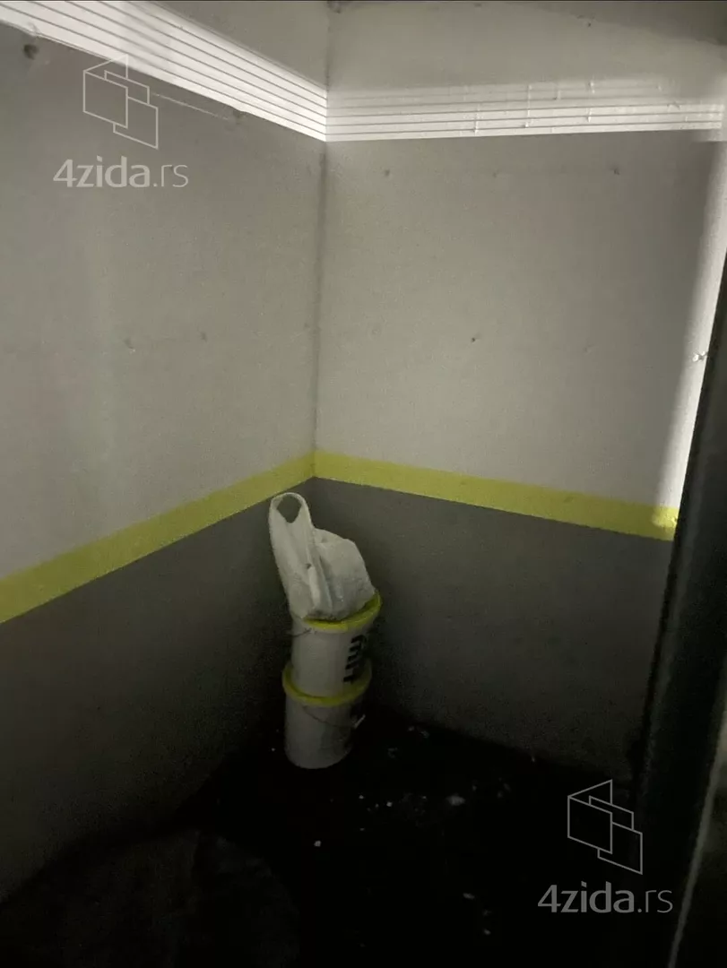 Garaža | 4zida