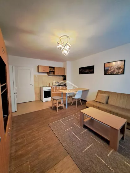 Siniše Stankovića | 4zida.rs