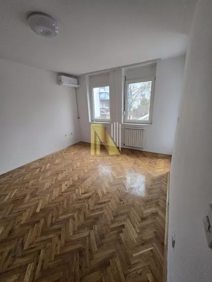 Novo Naselje | 4zida.rs