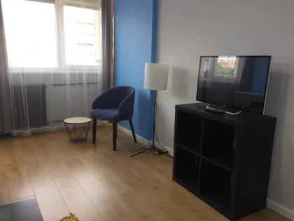 Ustanička | 4zida.rs