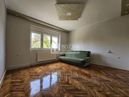 Knićaninova | 4zida.rs