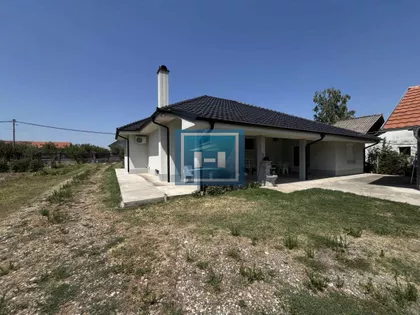 Šantarovac | 4zida.rs