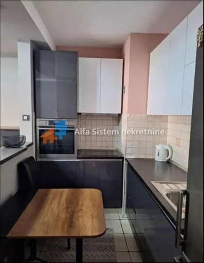 Hadžipopovac | 4zida.rs