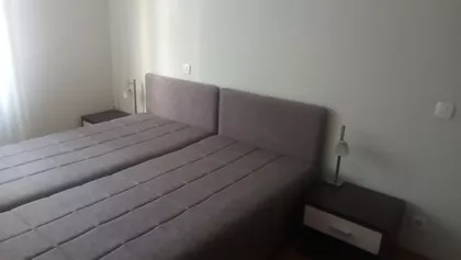 STRAHINJICA BANA | 4zida.rs