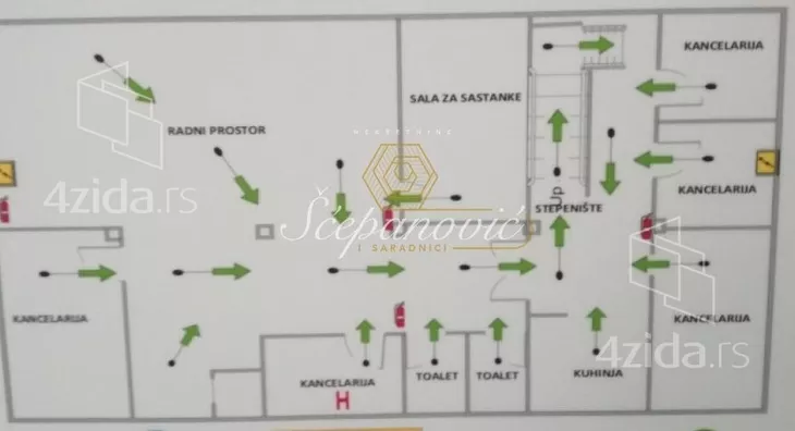 Poslovna zgrada | 4zida
