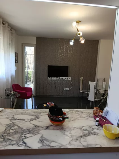 Jovana Isailovića | 4zida.rs