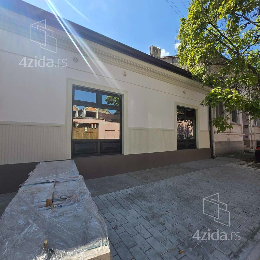Сдаются офисные помещения, Huga Badalića 4, 500€, 90m² — фото
