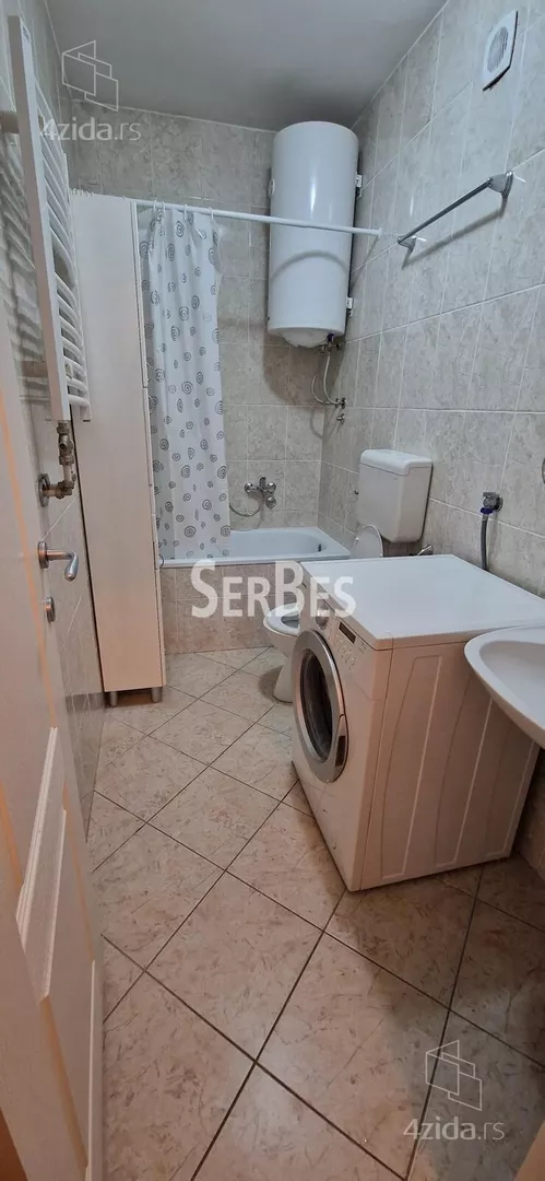 Garsonjera | 4zida