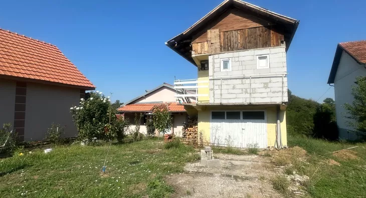 2-etažna kuća | 4zida