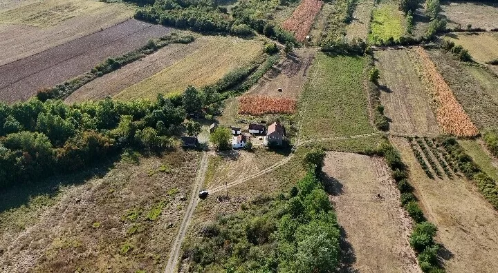 Poljoprivredno zemljište | 4zida