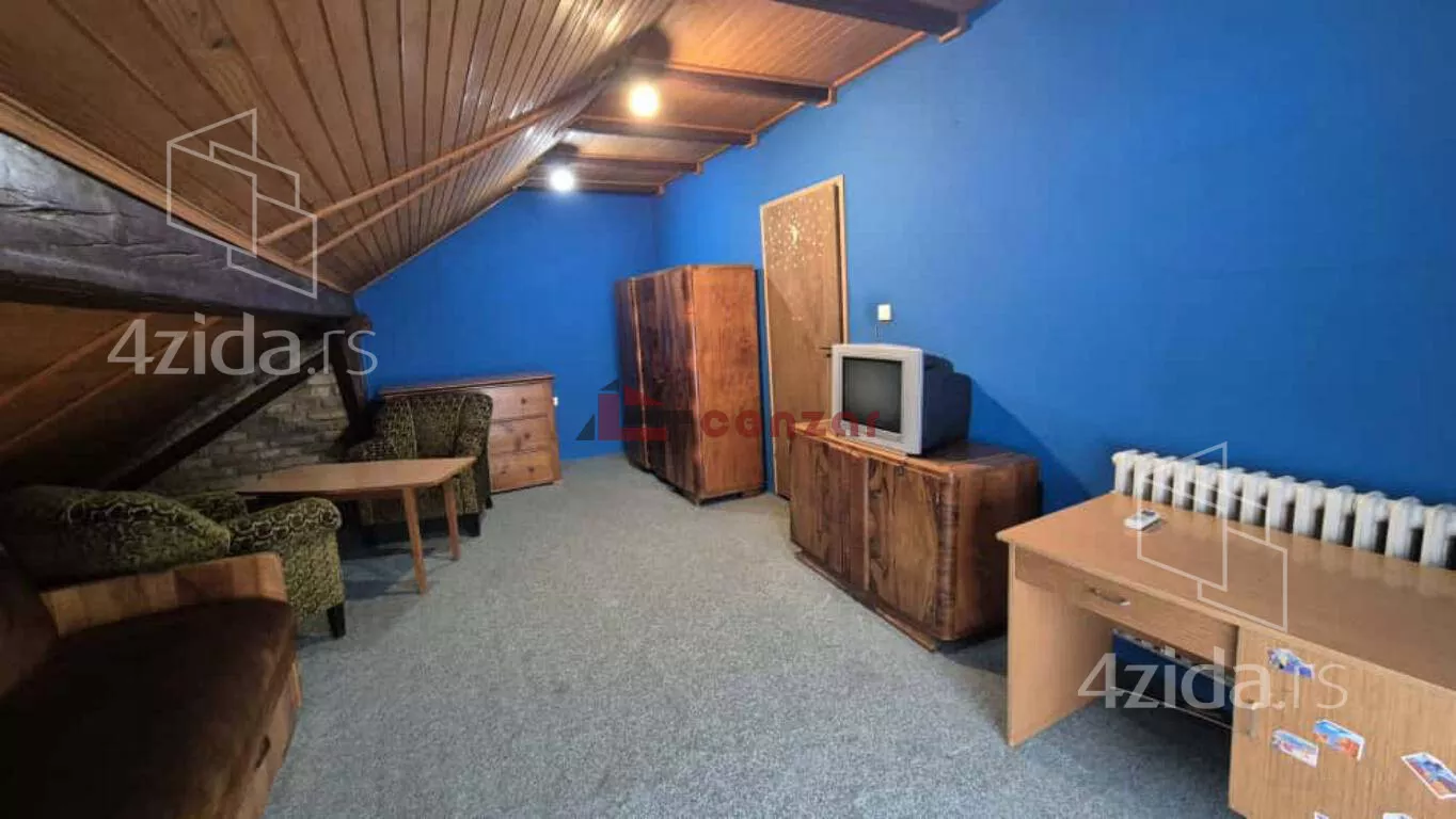 3-etažna kuća | 4zida