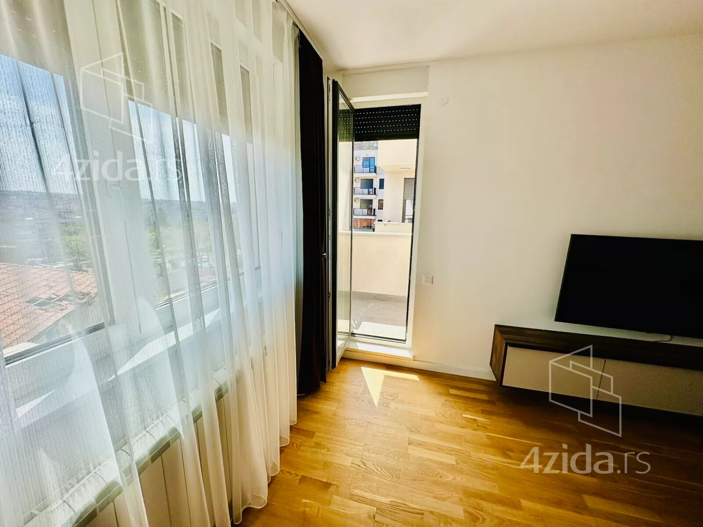 Jednosoban stan | 4zida