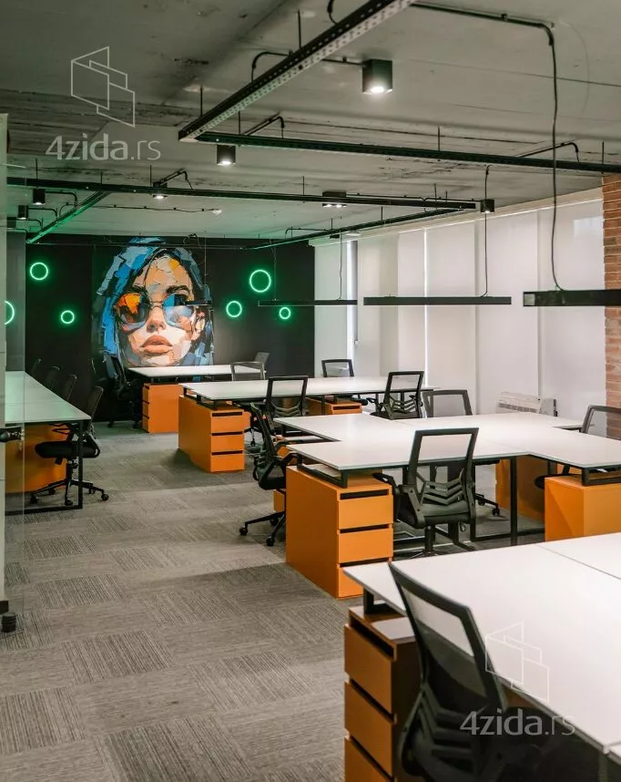 Poslovni prostor | 4zida