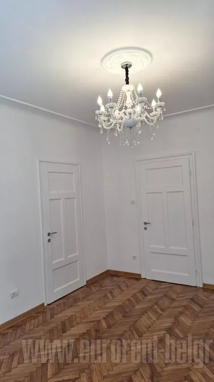 HILANDARSKA OKOLINA | 4zida.rs