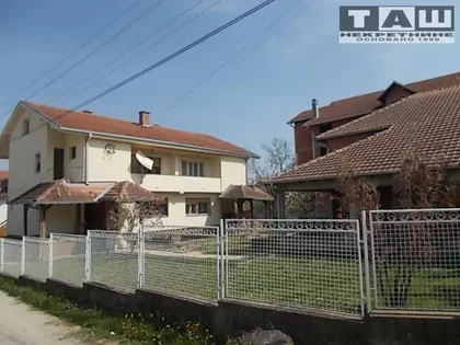 Korićani | 4zida.rs