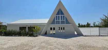 Mali Požarevac | 4zida.rs