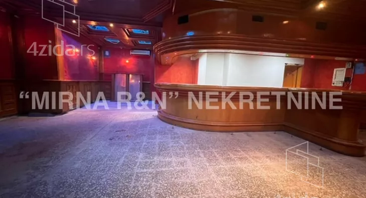 Poslovni prostor | 4zida