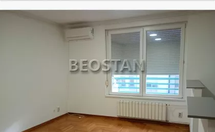 Bulevar Arsenija Carnojevica | 4zida.rs