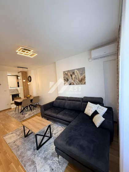 Gorana Jojića | 4zida.rs