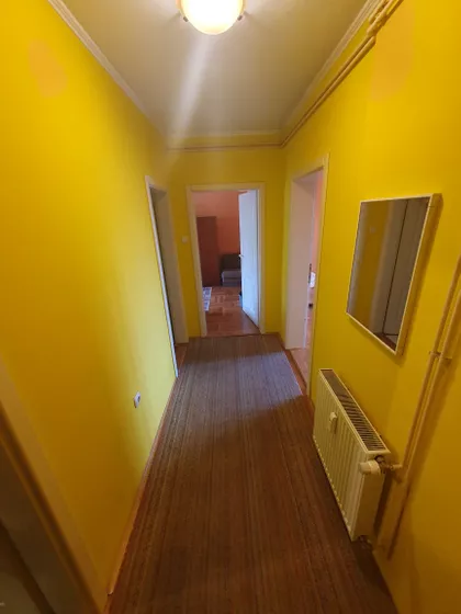 Mihajla Pupina 4 | 4zida.rs