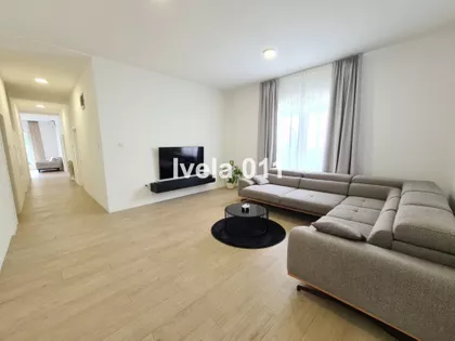 Velisava Vulovića | 4zida.rs