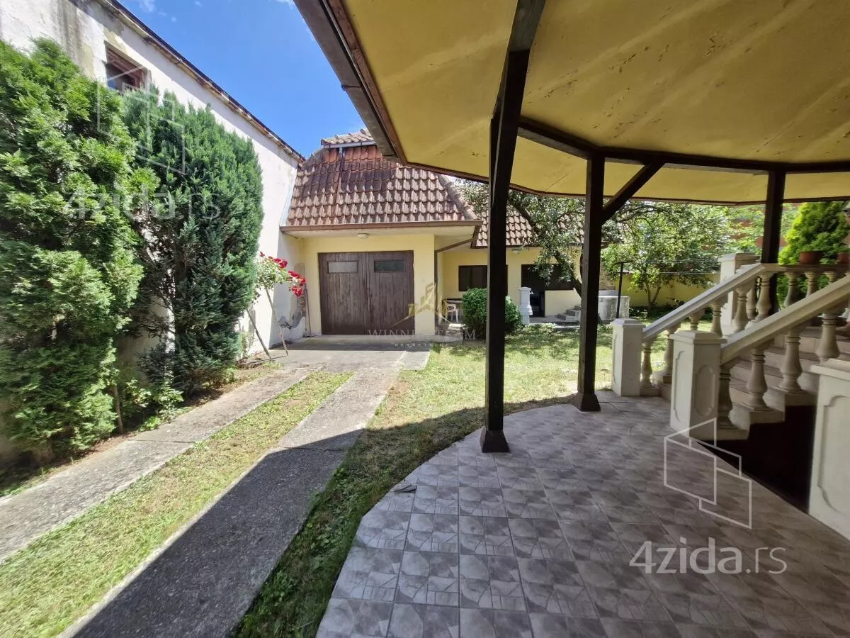 Kuća | 4zida