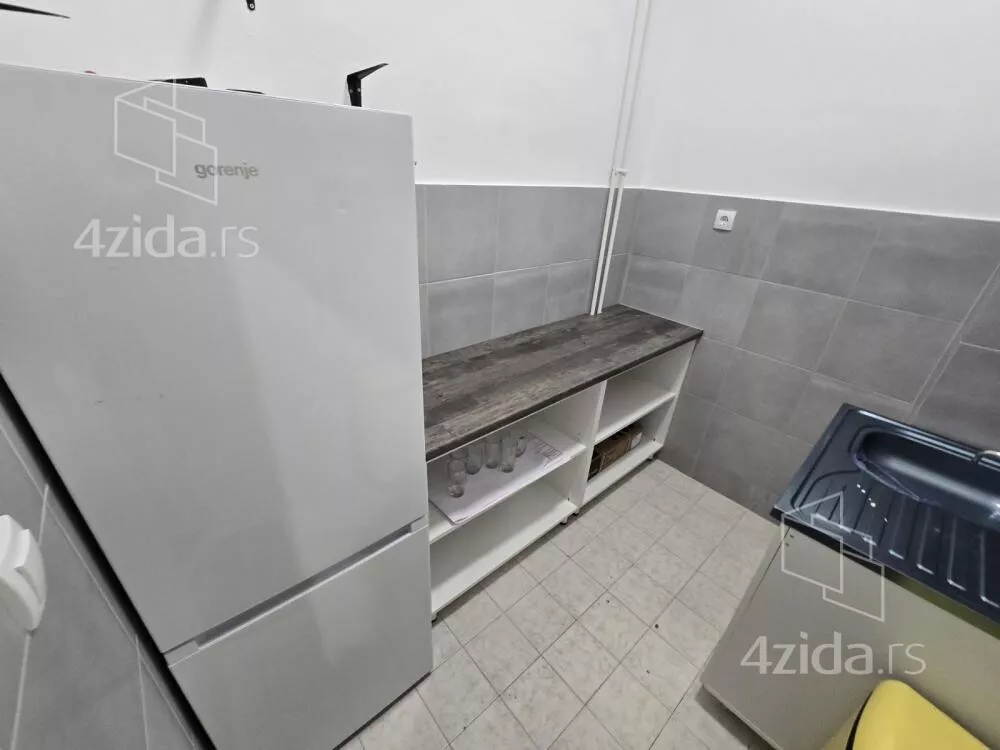 Kancelarija | 4zida
