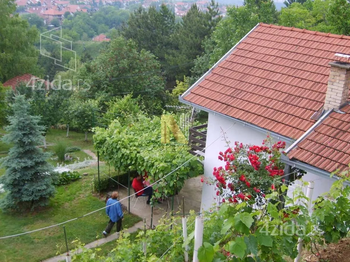 Kuća | 4zida