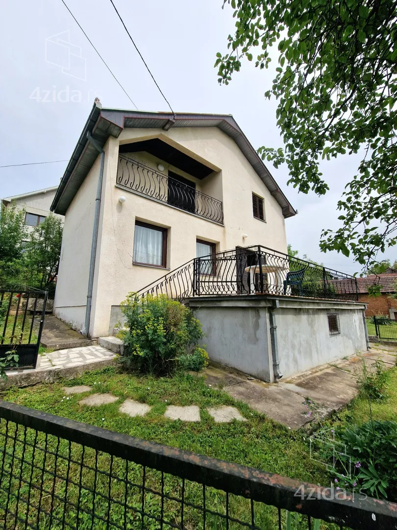 2-etažna kuća | 4zida