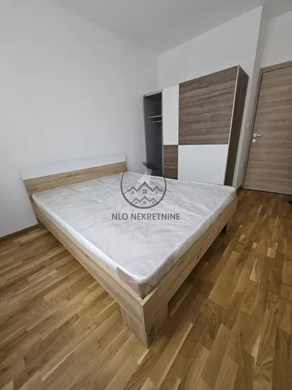 Bulevar Patrijarha Pavla (Somborski Bulevar) | 4zida.rs