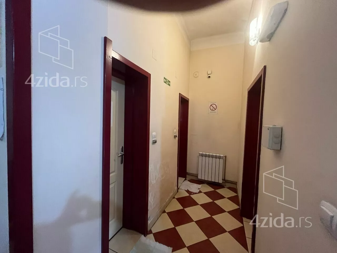 Šestosoban stan | 4zida