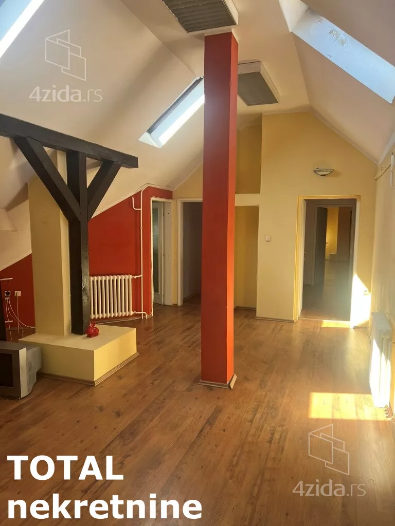 Petosoban stan | 4zida