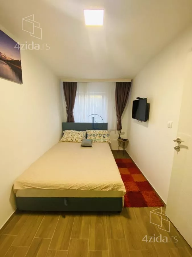 One and a half bedroom apartment for rent, Svetog Save, 345€, 38m² — photo