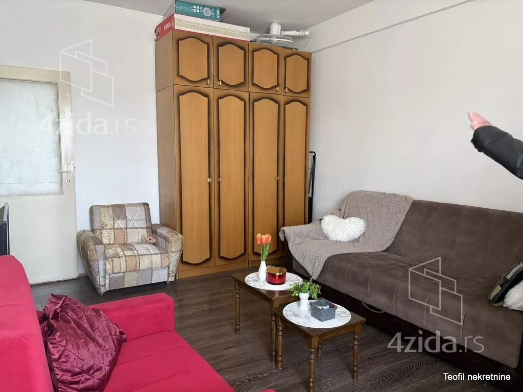 Garsonjera | 4zida