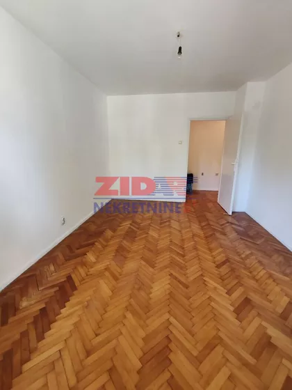 Marka Milanovića | 4zida.rs